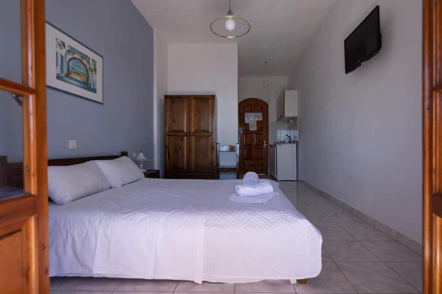 Dora Studios Parga Room photo